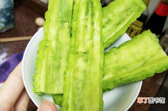 苦瓜用盐腌后要洗吗