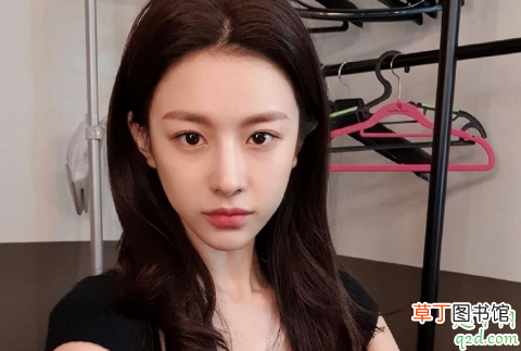 男朋友前任找他我该不该骂那个女的,如何跨过男朋友前任的坎