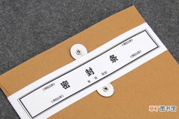 学生档案袋里面装什么 学生档案有什么用