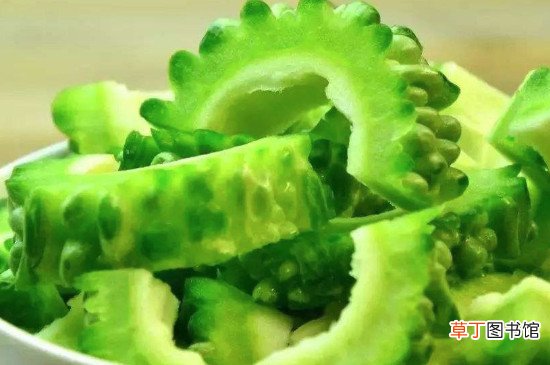 苦瓜洋葱可以一起炒吗