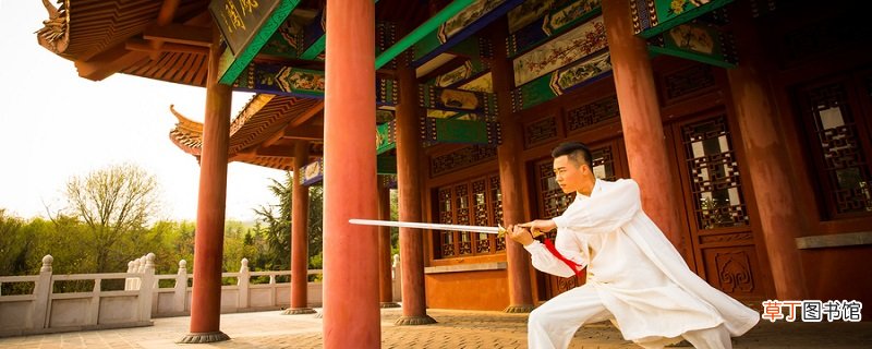 古诗中的剑花指什么 古诗中的剑花是什么