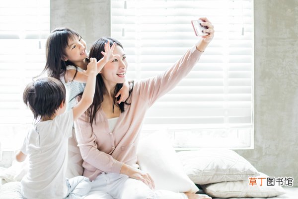 怎么教导孩子不玩手机 怎样管好孩子玩手机