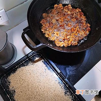 琥珀核桃仁怎么做好吃(核桃仁的家常做法）