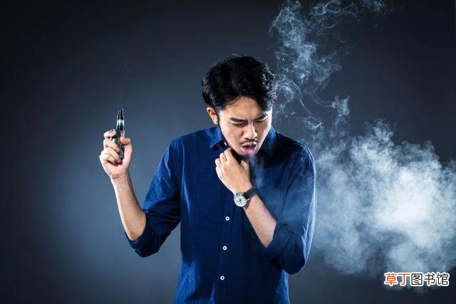 电子烟与传统香烟相比谁的危害更大 电子烟的危害究竟有多大