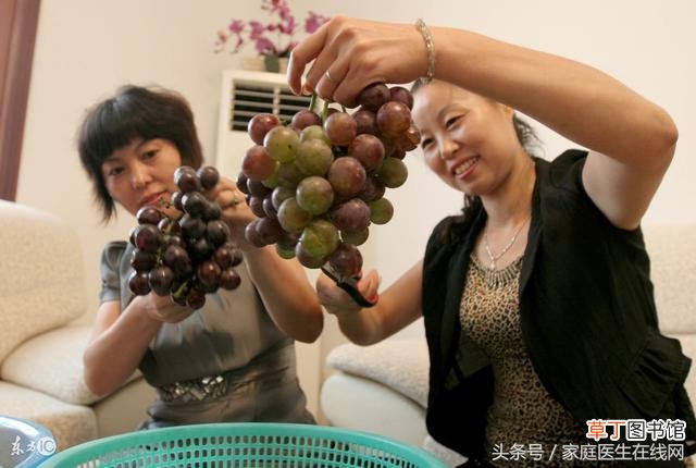喝自酿葡萄酒等于慢性自杀 自酿葡萄酒有什么危害