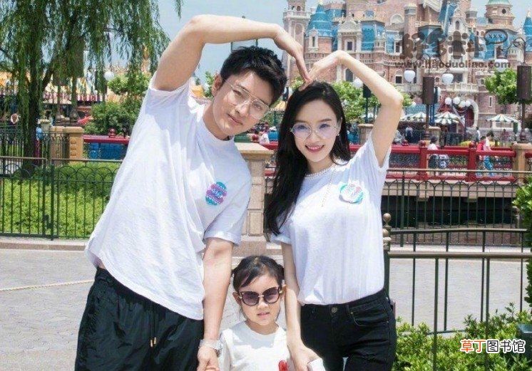 贾乃亮李小璐离婚原因是什么 贾乃亮现任女友是谁