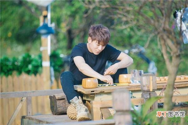 毛晓彤和陈翔分手的原因是什么 毛晓彤睫毛是怎么弄的