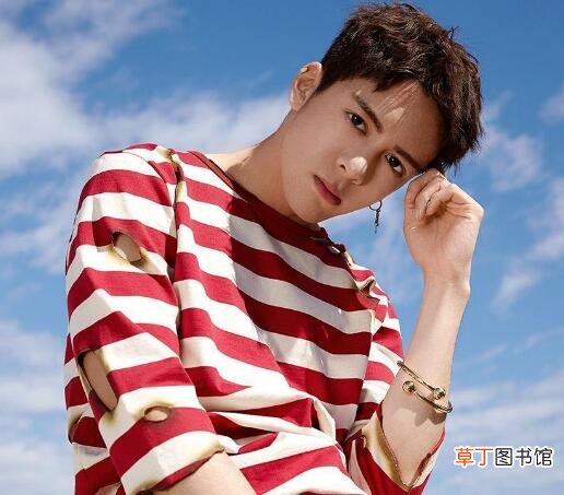 他是不是富二代家境如何 曾舜晞家里超级有钱是真的吗