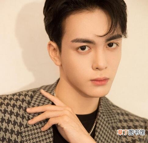 他是不是富二代家境如何 曾舜晞家里超级有钱是真的吗