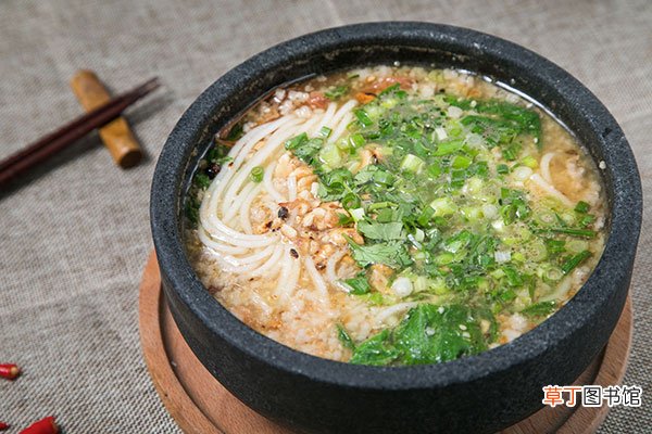 过桥米线是哪里的小吃 过桥米线是什么地方的美食