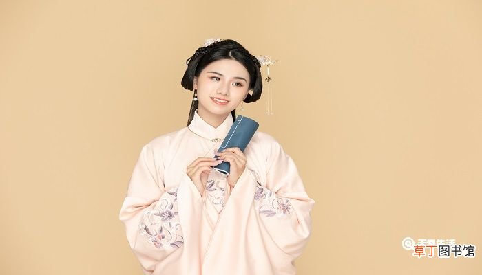 赐福皆是心意上一句 赐福皆是心意的出处
