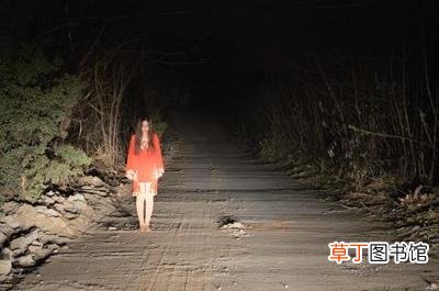 穿红衣服死了会怎么样 女子穿红衣服死会变厉鬼吗