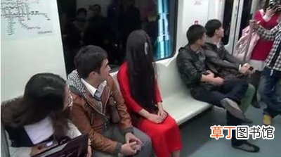 穿着红衣服死能变成厉鬼吗 死的时候穿红衣红鞋什么意思