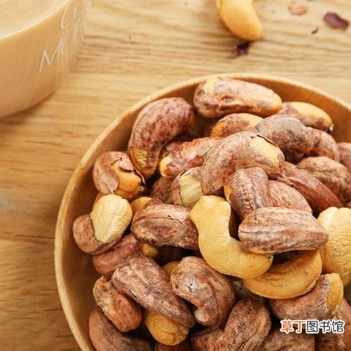 为什么炭烧腰果比原味的便宜-简短介绍
