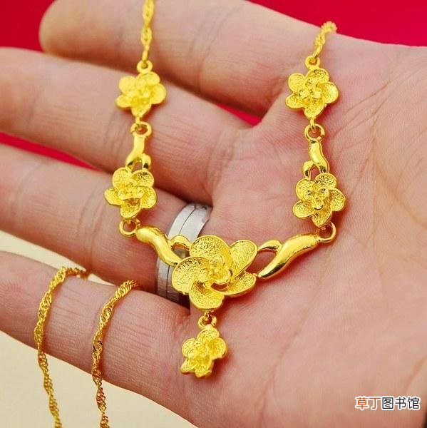 戴黄金的都是穷人 为什么有钱人不戴黄金
