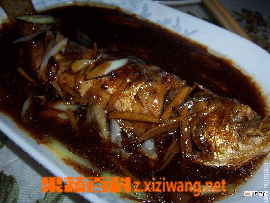 香醋焖黄鱼的做法
