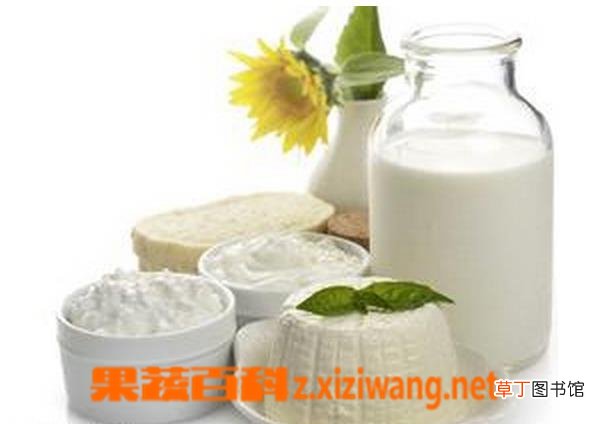 羊奶好还是牛奶好 羊奶和牛奶功效比较
