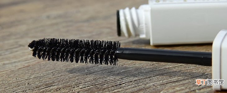 怎么卸掉睫毛膏