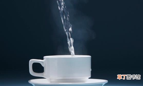 开水烧开后多久不能喝 五种开水不适合再饮用