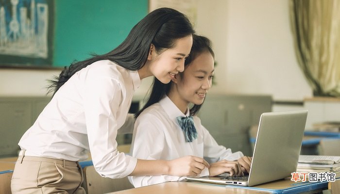 他对自己能否学好电脑充满了信心修改病句他对自己能否学好电脑充满了信心怎么修改病句