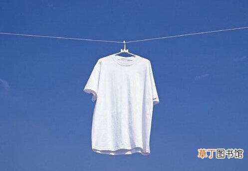 白衣服发黄怎么办？如何防止衣服发黄