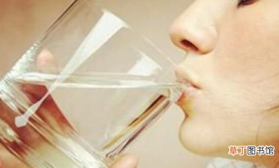 更加安全健康喝水妙招 走出饮水四个误区