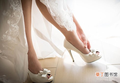 鞋子磨脚怎么办？鞋子小了磨脚怎么办？
