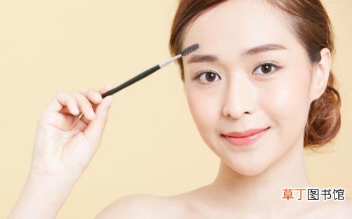 化妆一定要学会画眉毛 教你画出自然的眉毛