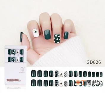 诞新年美甲推荐，Goddeed美甲图鉴