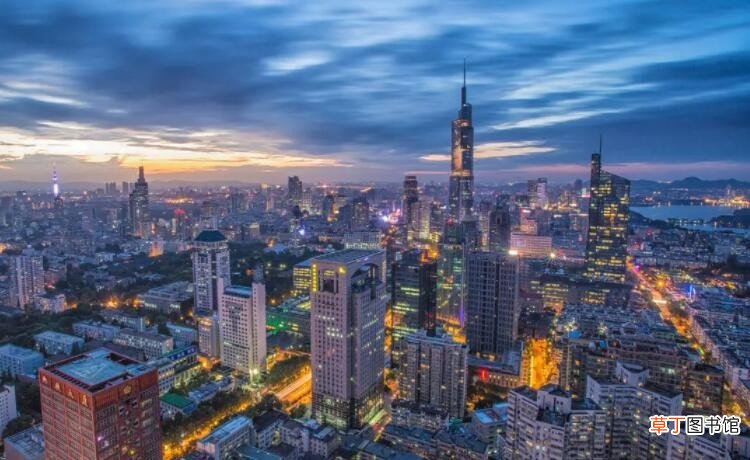 两江是指哪两个地方