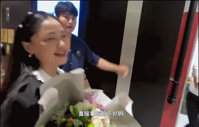 他慌了…他俩该不会是真的吧？