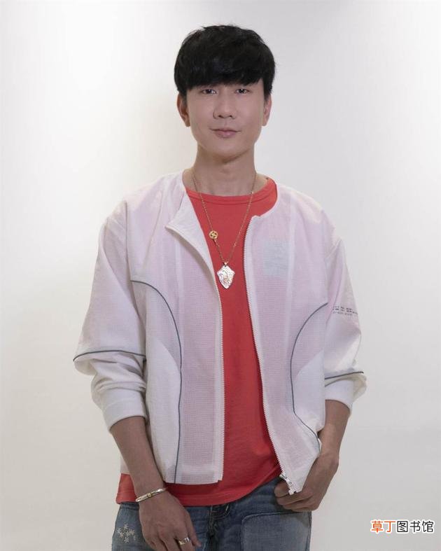 林俊杰回应入围金曲奖：庆幸能透过音乐给世界一些温暖