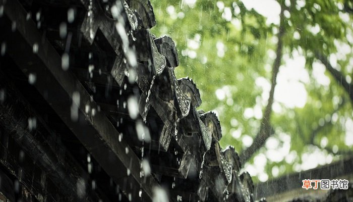 蒙蒙细雨还是濛濛细雨？