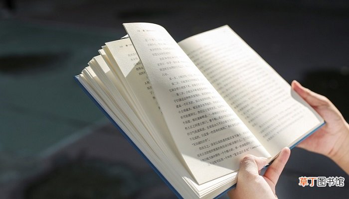 次北固山下中表现时序变迁,新旧交替的句子