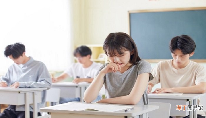 你没有看见他们急着要到那儿去吗改为陈述句
