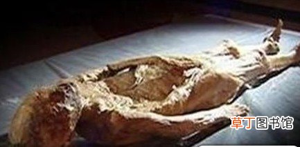 这位皇后死后153年，尸体仍旧眉清目秀