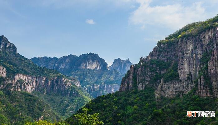 层林尽染什么意思解释