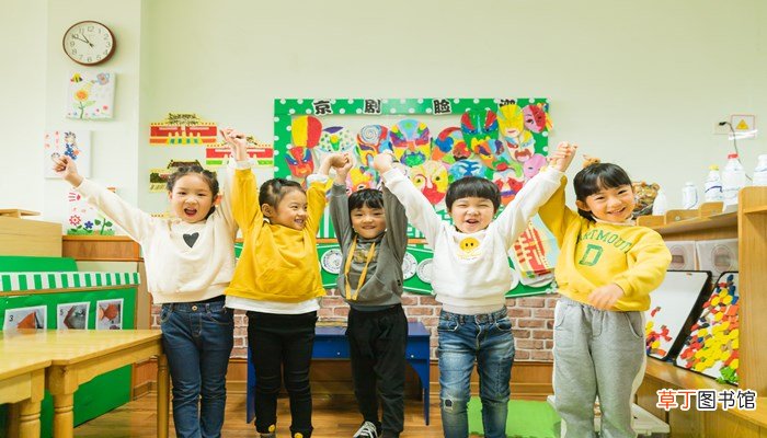 4岁半幼儿园上什么班