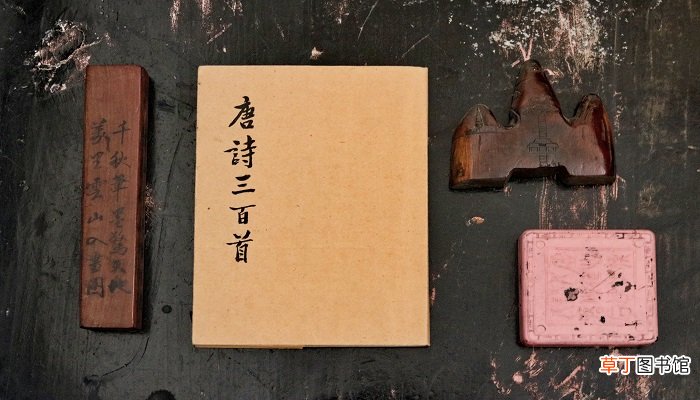 朝发白帝,暮到江陵的意思