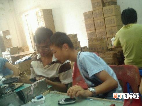 13一14岁的人去哪找工作 适合16岁学生的暑假工