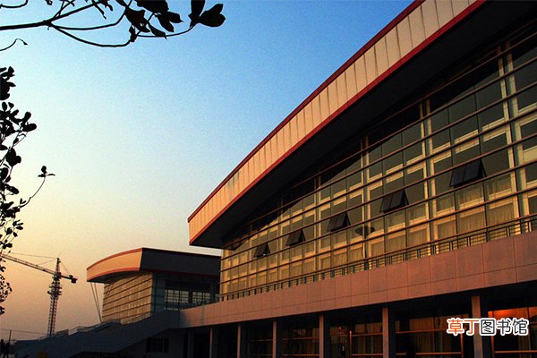 宁波财经大学是几本