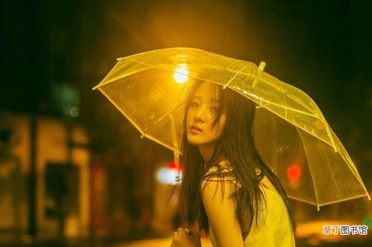 优柔寡断的反义词是什么