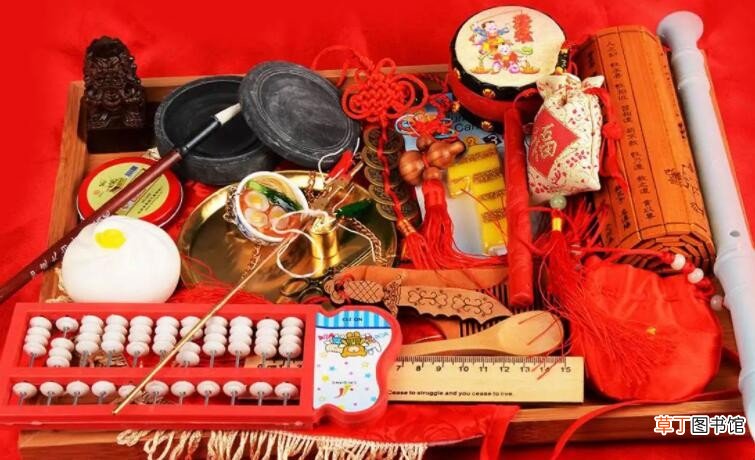 抓周物品寓意是什么