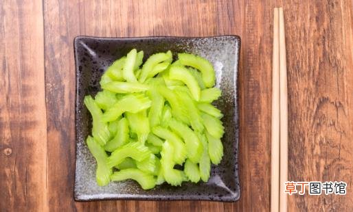 芹菜是减肥的圣品 芹菜的四种美味做法减肥还好吃