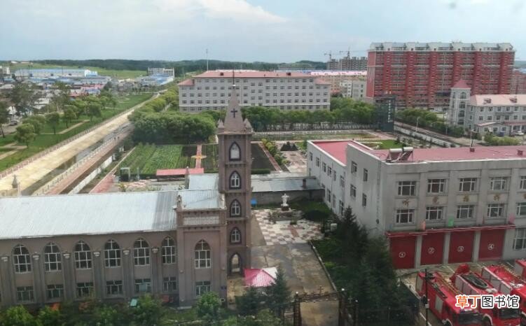 孙吴县属于哪个市