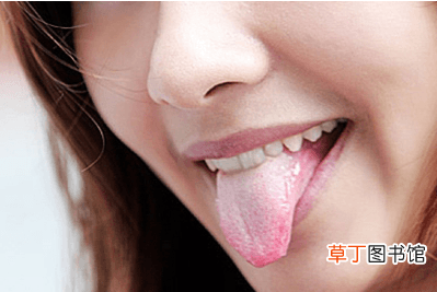 舌苔厚黄是怎么调理-舌苔厚且发黄应该如何调理