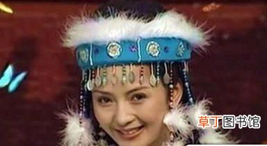 香妃墓为何有两处，哪一个埋着真正的香妃？