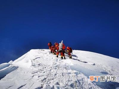 究竟是怎么一回事 体育总局:停止春季珠峰北坡登山活动