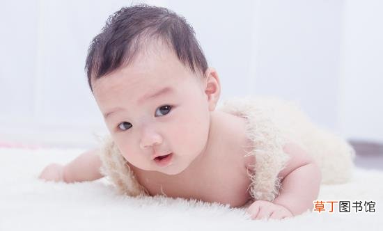 宝宝发烧如何应对 给宝宝退热警惕5个误区