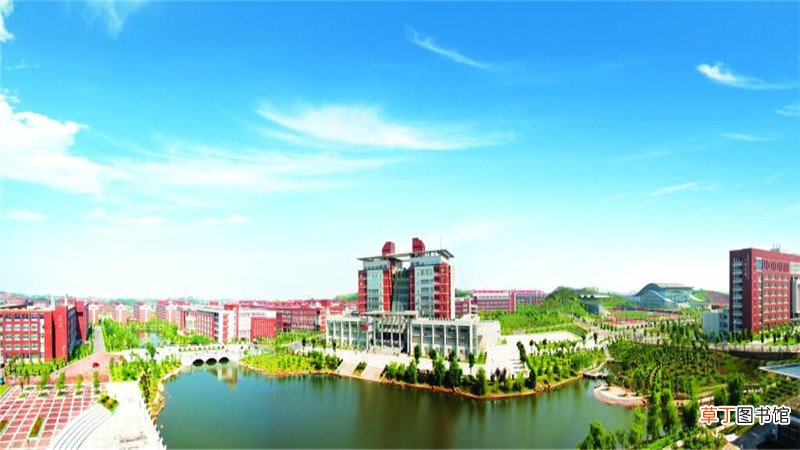 考文垂大学在英国哪里